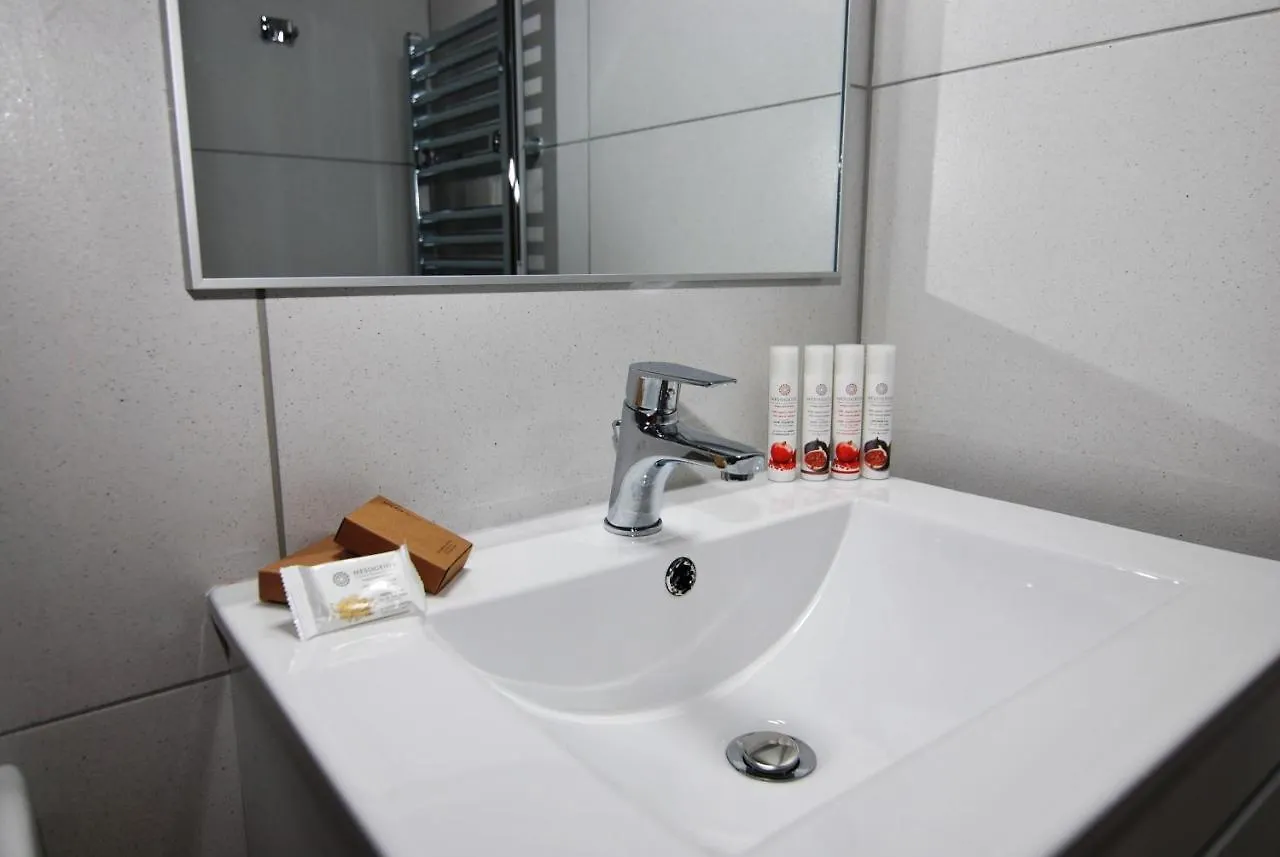 Brand New Cozy Basement Apartment Argostoli  0*, Argostoli (Kefalonia)
